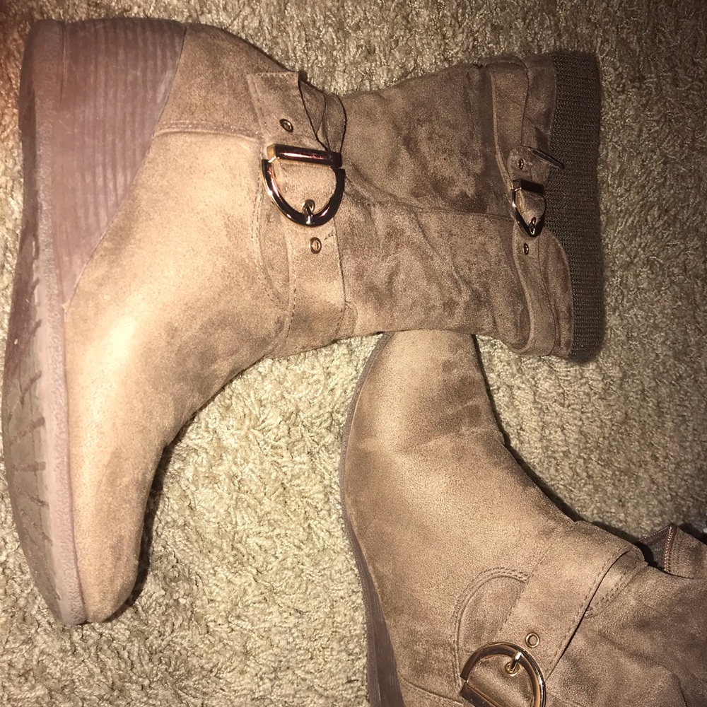 tan booty heels